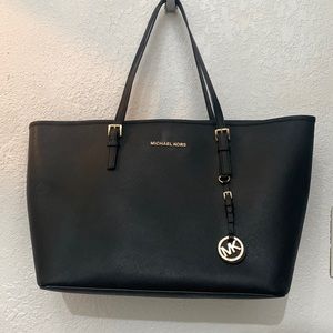 Large Michael Kors tote